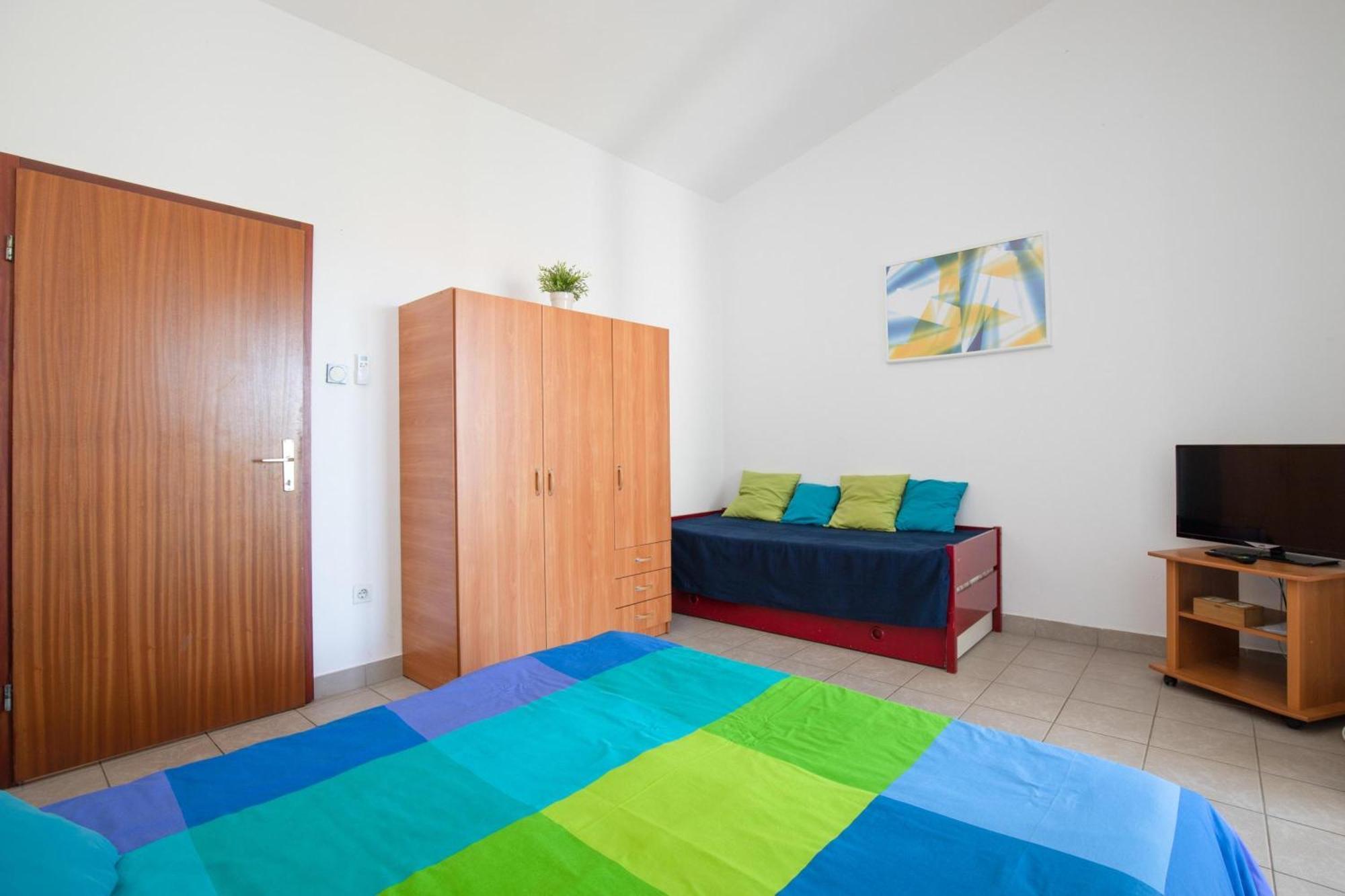 ונטאצ'יצ'י Apartments Brankica Island - Happy Rentals מראה חיצוני תמונה