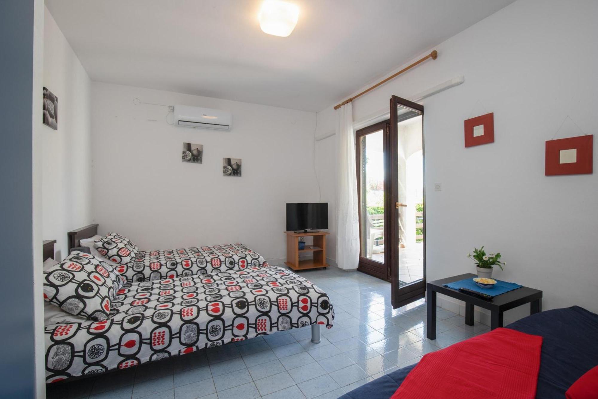 ונטאצ'יצ'י Apartments Brankica Island - Happy Rentals מראה חיצוני תמונה