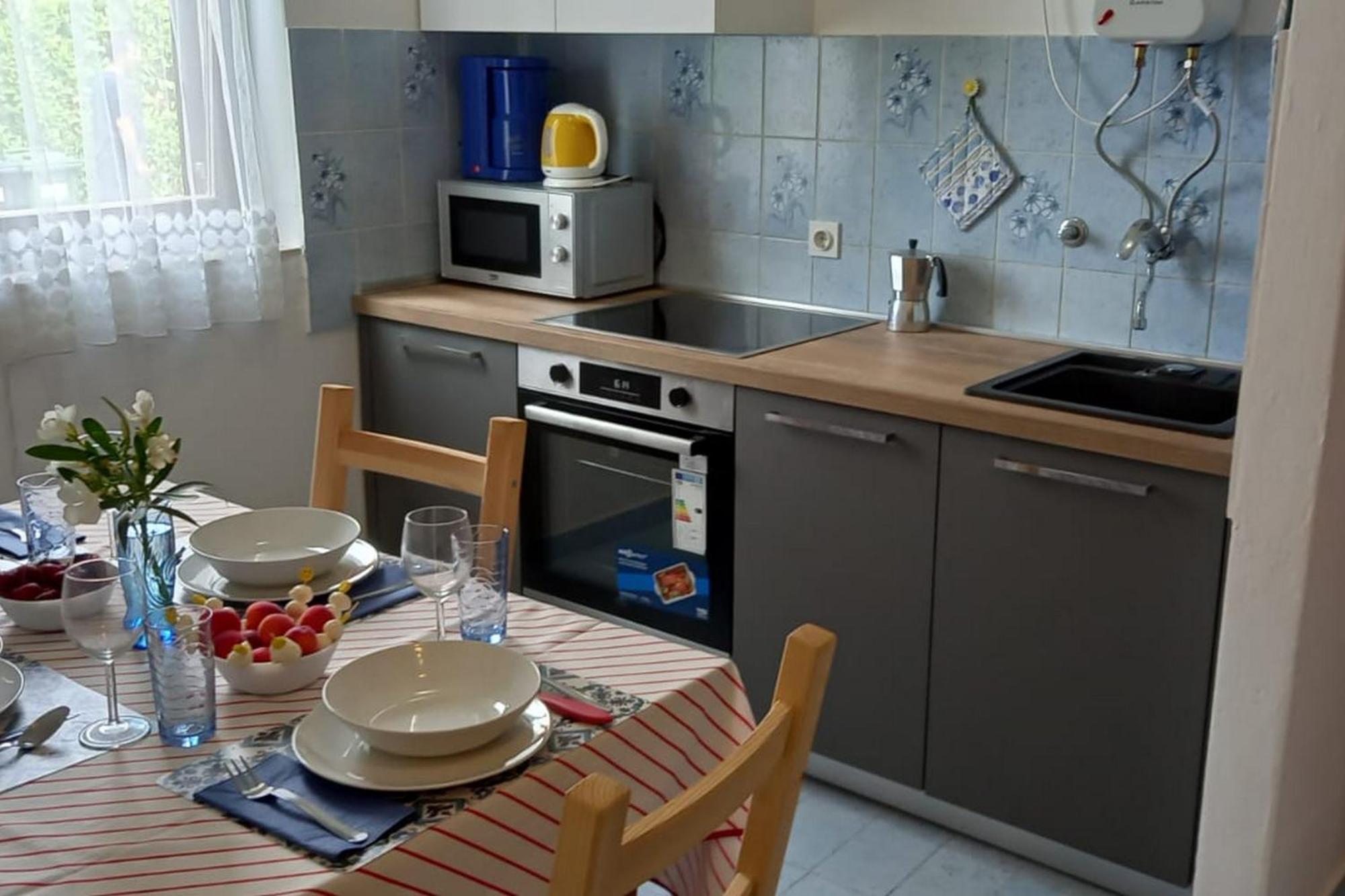 ונטאצ'יצ'י Apartments Brankica Island - Happy Rentals מראה חיצוני תמונה