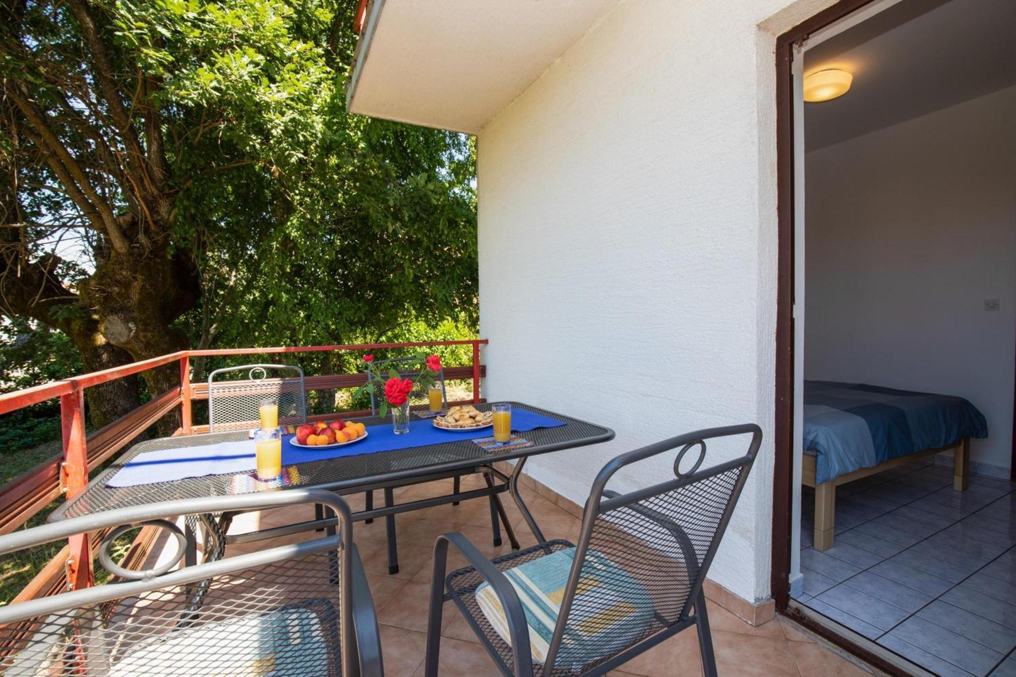 ונטאצ'יצ'י Apartments Brankica Island - Happy Rentals מראה חיצוני תמונה
