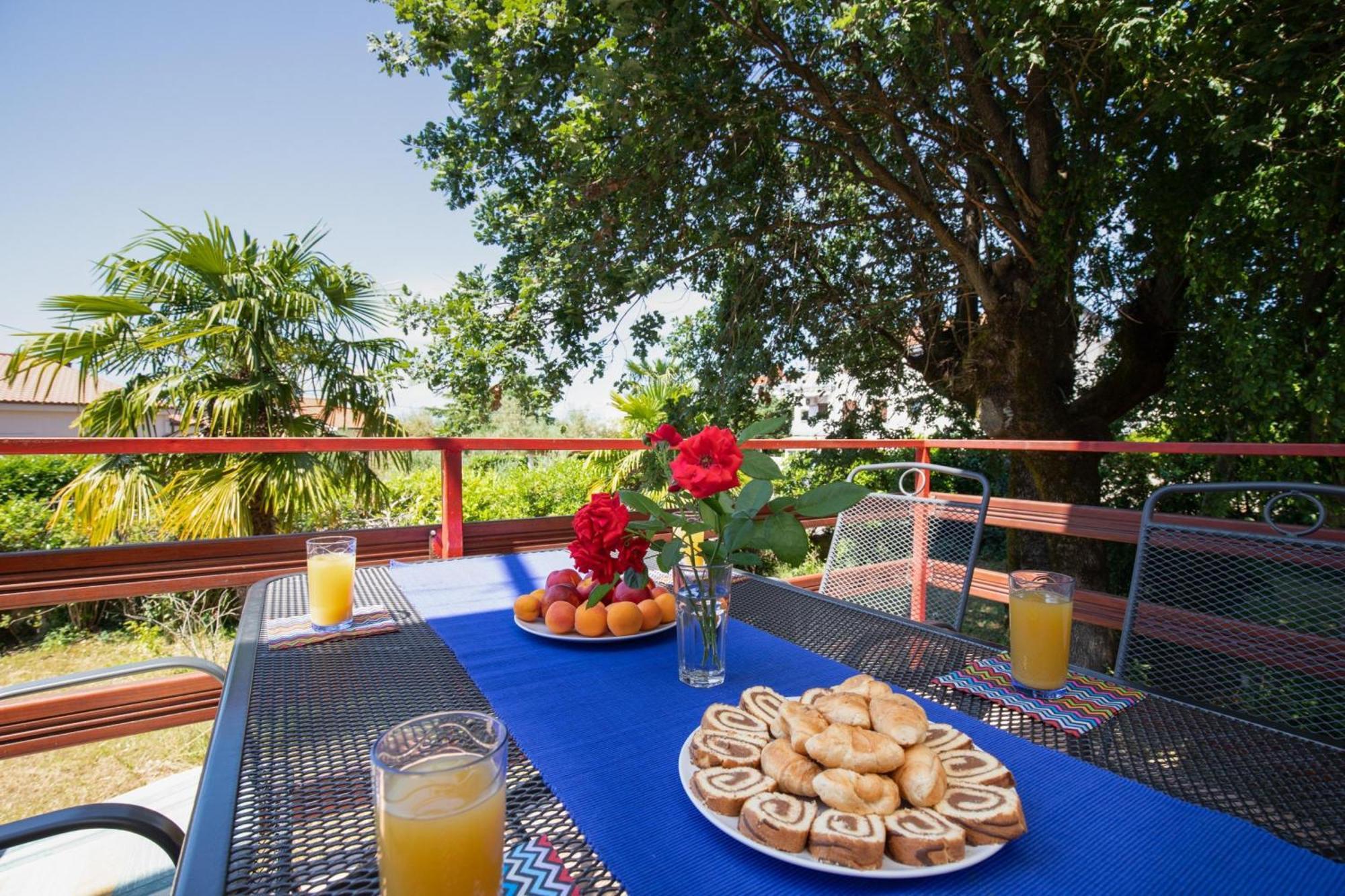 ונטאצ'יצ'י Apartments Brankica Island - Happy Rentals מראה חיצוני תמונה